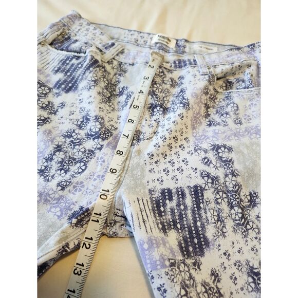 Kenzie Patchwork Print Jeans size 10 Purple Boho Cottage Straight Leg High Rise - Picture 6 of 9